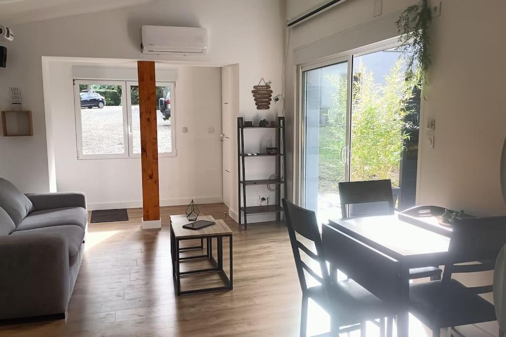 Maisonnette Au Pied Des Pyrenees Nestier Екстериор снимка